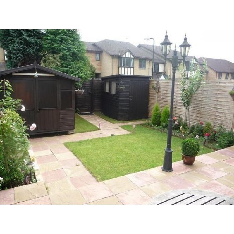 small(box room) room in a clean and friendly house muller rd eastville