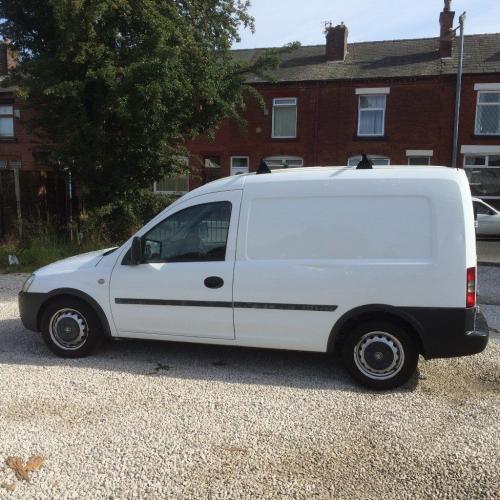 VAUXHALL COMBO 1.7 DTI