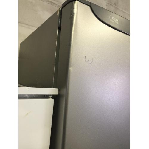 Hotpoint FF200LG Future Frost Free Freestanding Fridge Freezer