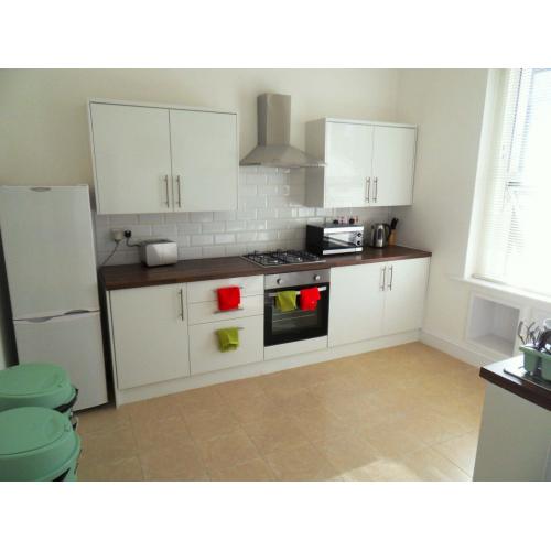 Good double room available in Forest Gate 1min to station London
