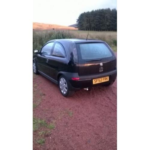 For sale is my vauxhall corsa sxi 1.2 full Mot lots of new parts