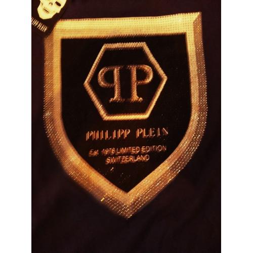 original Phillip plien t-shirts & hugo boss jeans
