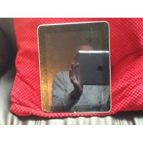 Apple tablet one