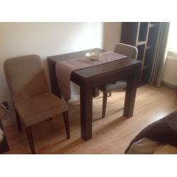 Opus mango living room set