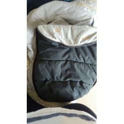 Kids zone footmuff