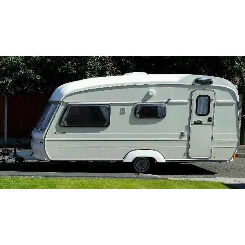 wanted business partner for caravan repairs