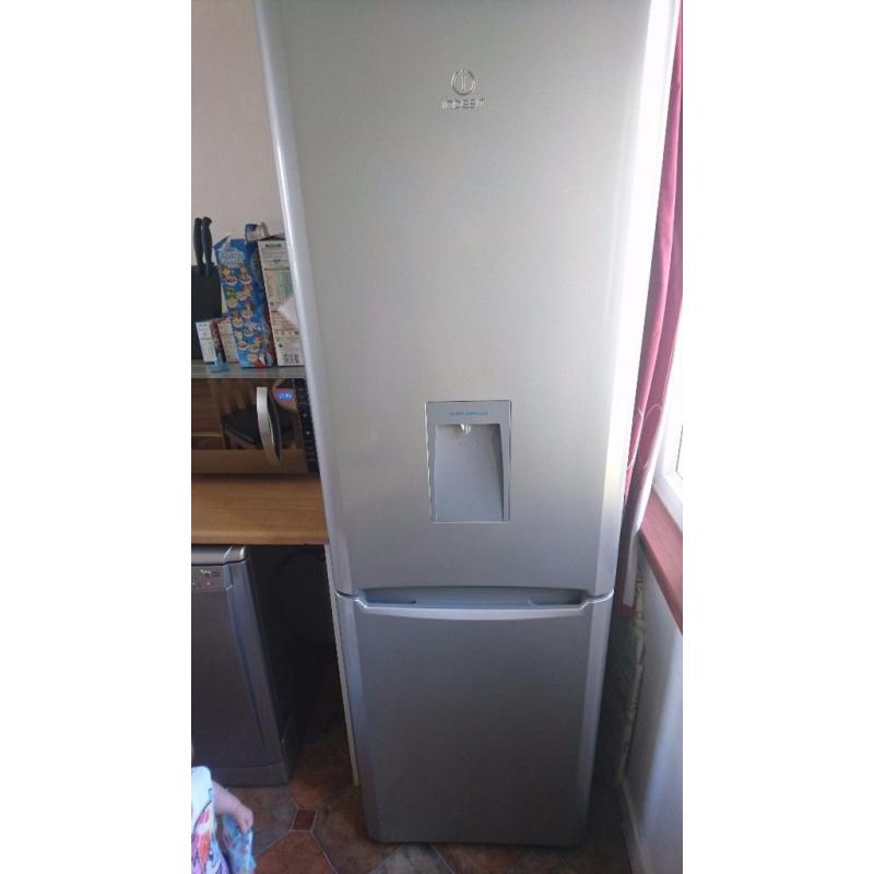 Indesit fridge freezer with water dispenser