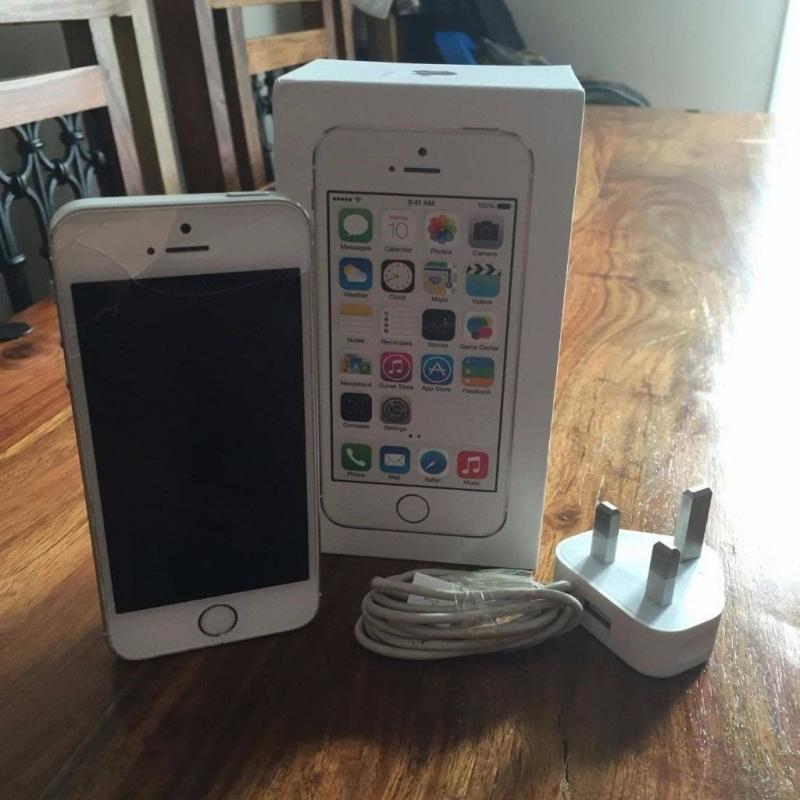 iPhone 5s - Silver - 16GB