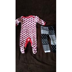 6-9 months variety of clothes, 5 items, including christmas leggings and H&M