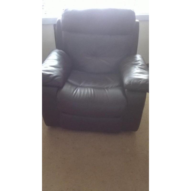 nearly new 3 seater sofa and 2 recliners in dark brown leather