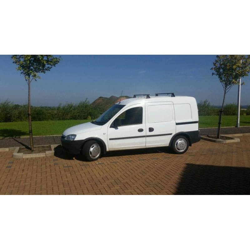 2007 vauxhall combo 1.3 cdti crewvan years mot 60 MPG similar to partner berlingo caddy