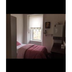 Room on rent