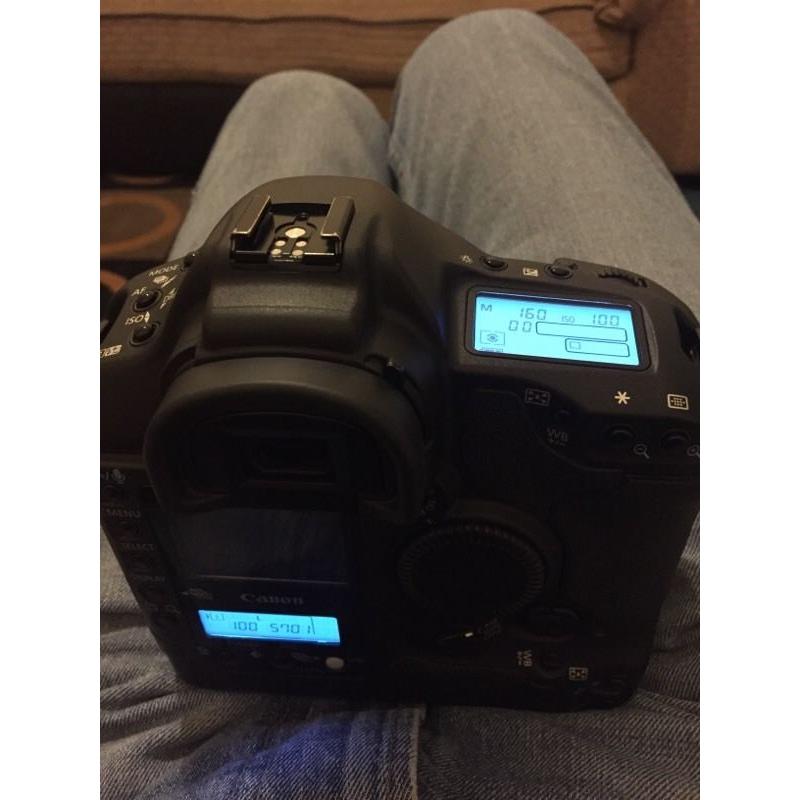 Canon 1D Mk2