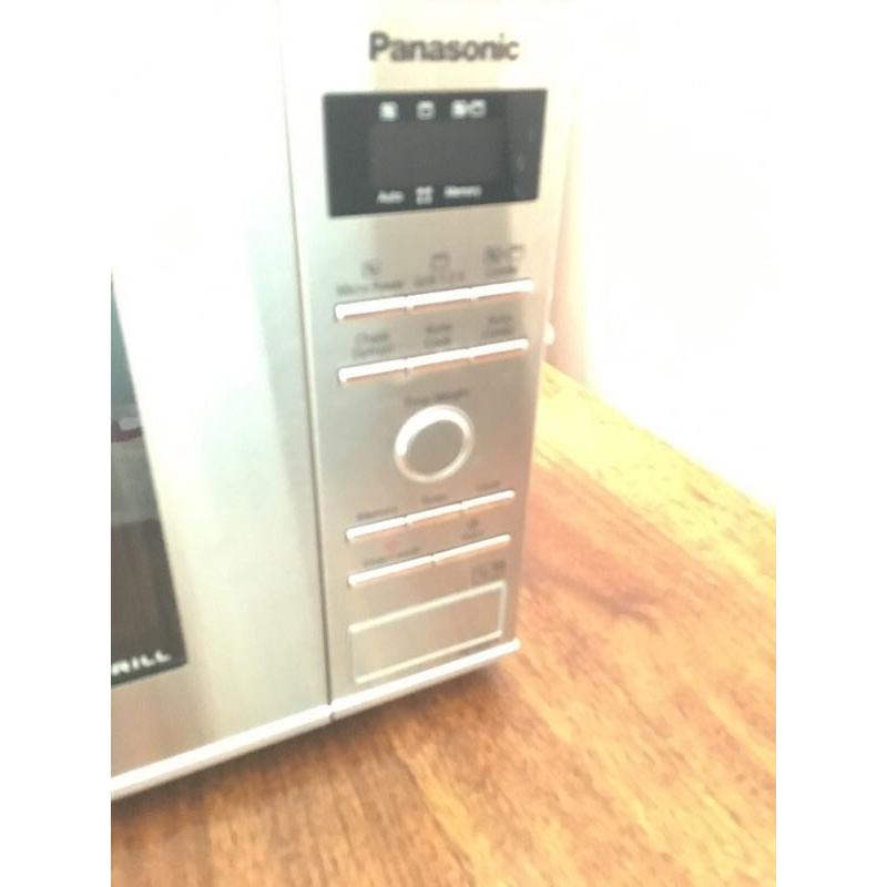 Panasonic Microwave with Grill NN-GD371S