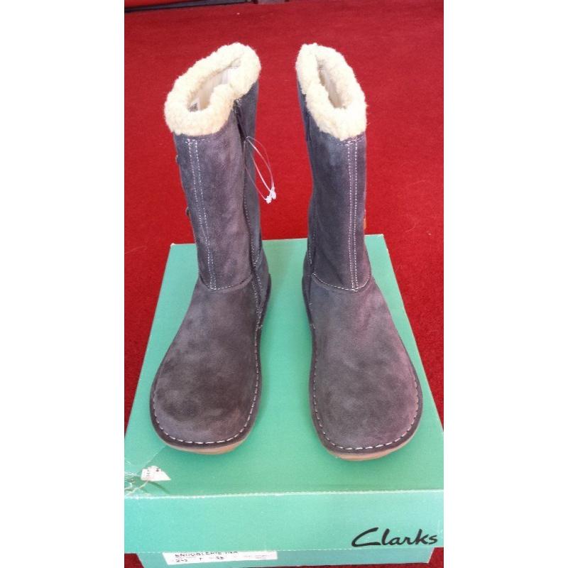 Grey suede Clarks boots size 2 ½ F new in box eu 35