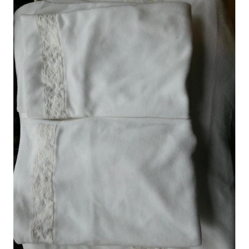 Fleece bedding unused