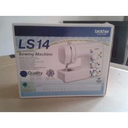 Sewing machine - Brother (new boxed)