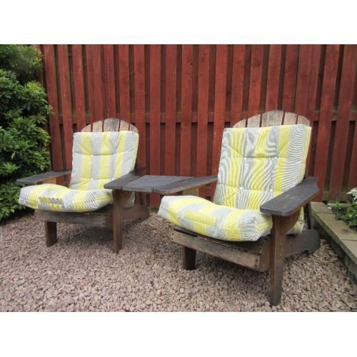 Hardwood side by side seats with cushions