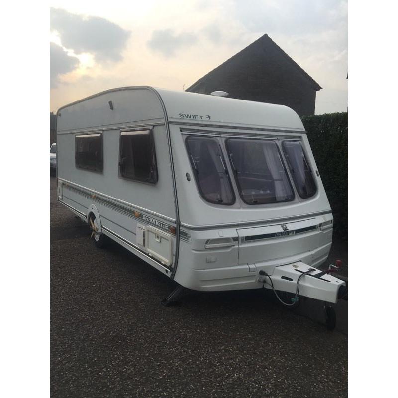 Swift Caravan