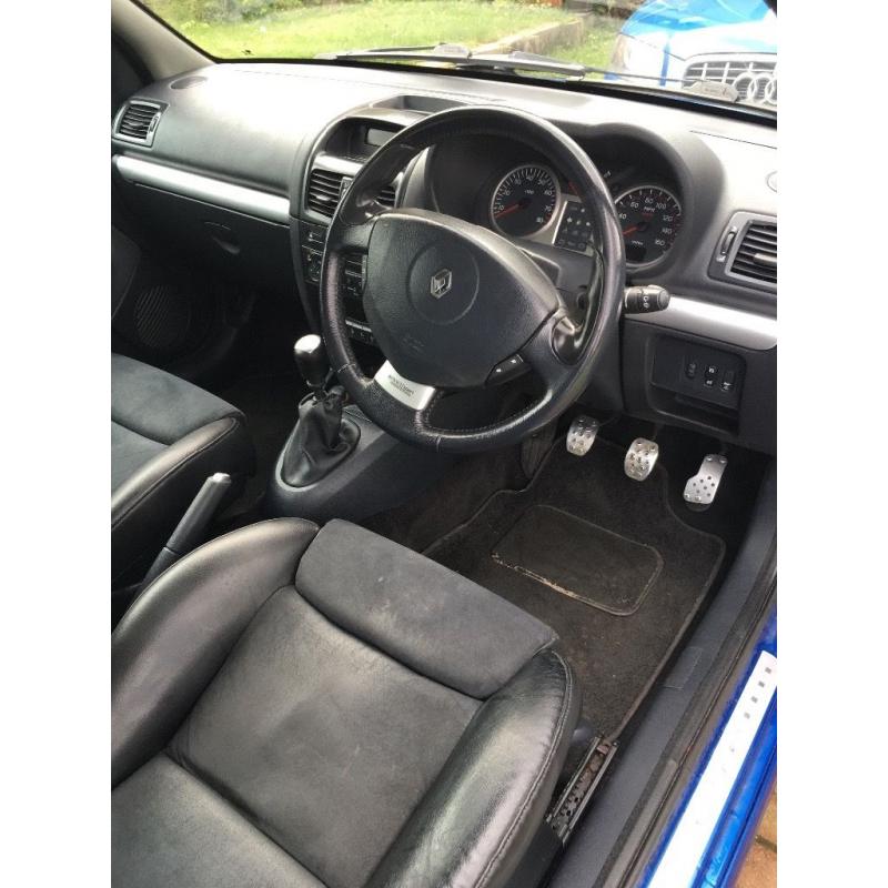 Renault Clio 182 Sport. 16 inch Speedline Turini alloys and Recaro seats.MOT until Aug 2017