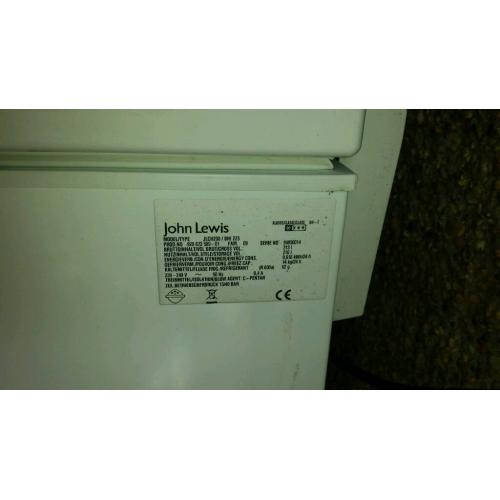 Chest freezer