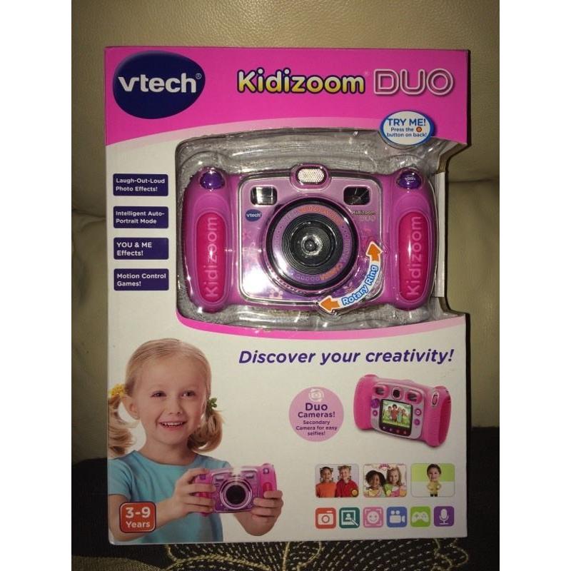 V tech kidizoom duo camera pink (BNIB)