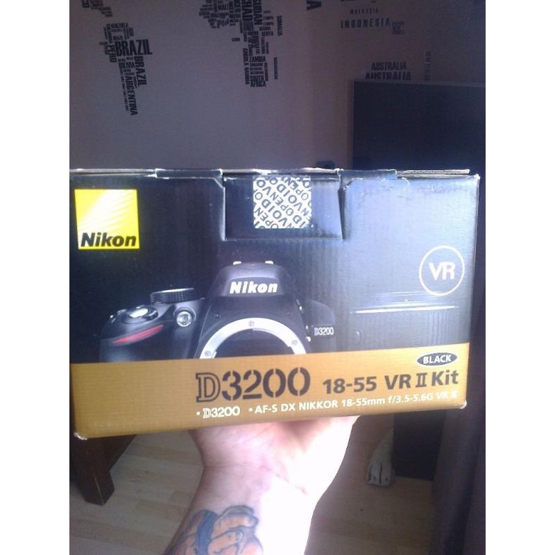 Nikon D3200 for sale
