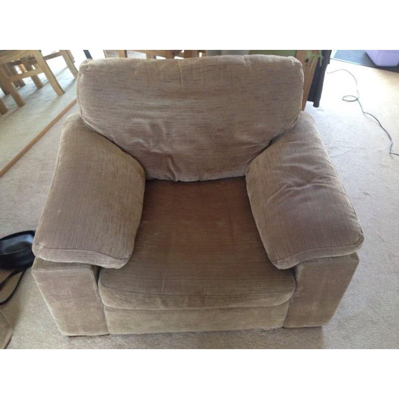 FREE for uplift 2 seater sofa and chair