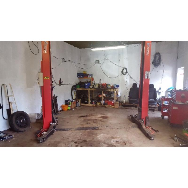 Barnton Quarry Garage 35 Clermiston Road North