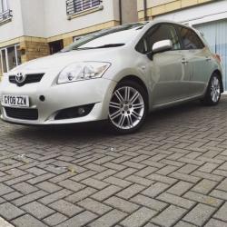TOYOTA AURIS SR LOW MILAGE IMMACULATE CONDITION