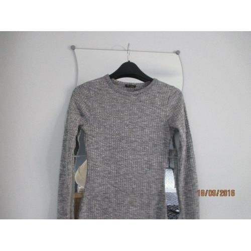 LADIES/GIRLS DRESSES, BOTH SIZE 6