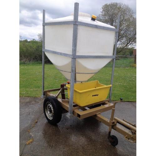 Field/Paddock Large Fresh Water Bowser Transport Trailer - 900Ltrs