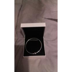 pandora bracelet
