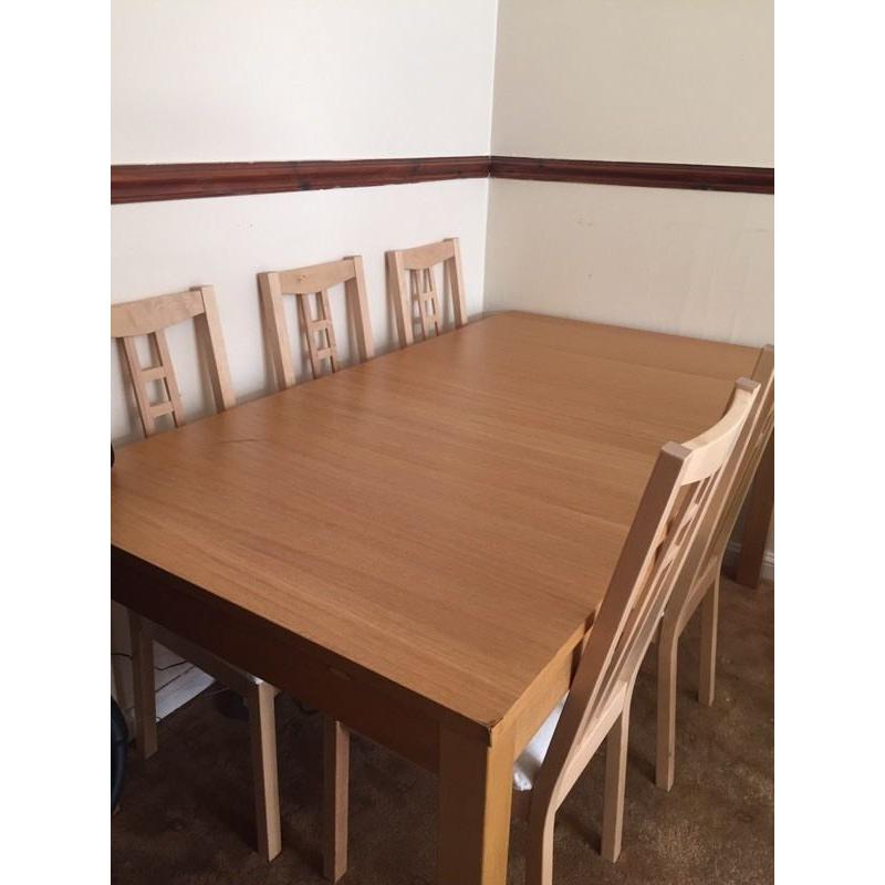 Dining table +6 chairs