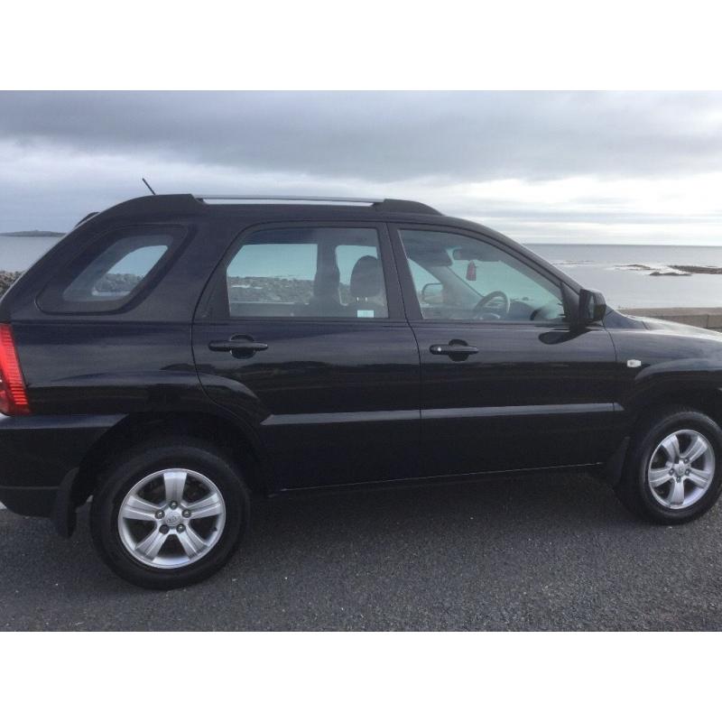 2009 KIA SPORTAGE XE 2 WD. ONLY 65,489 mileage