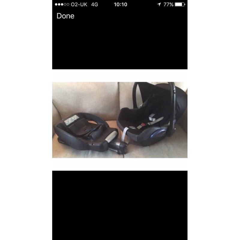 Maxi Cosi car seat and adapter