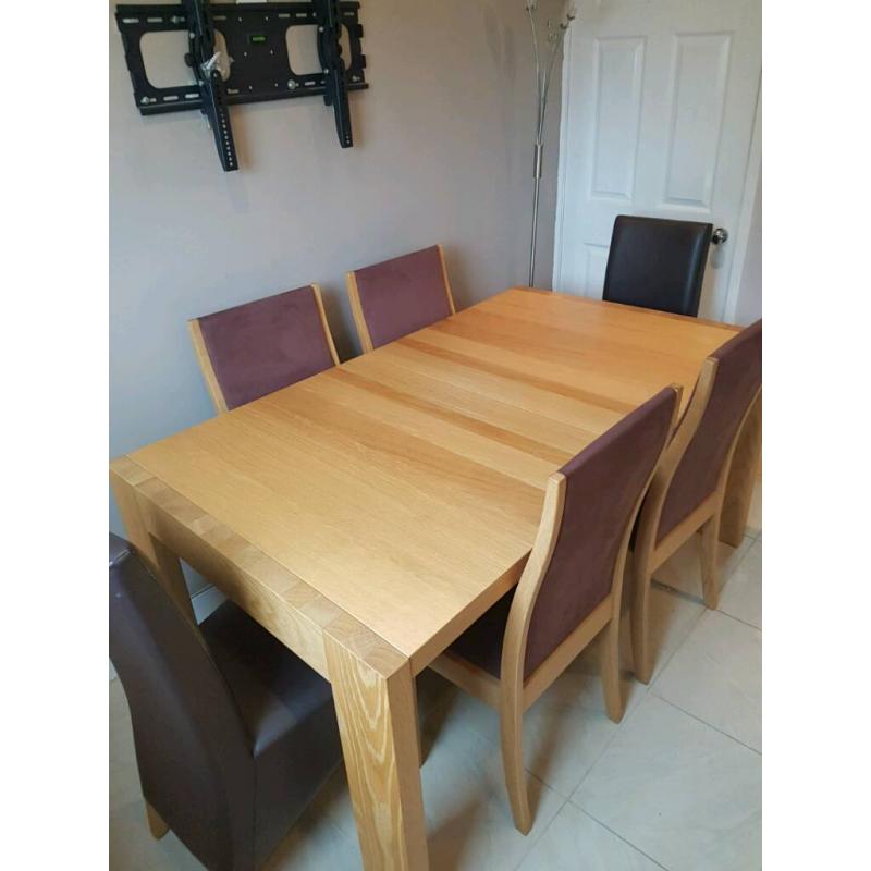 6 seat dinning room solid oak table and chairs