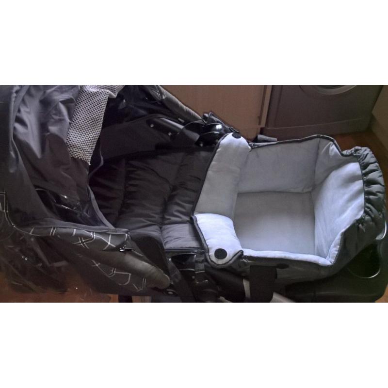 Graco travel system