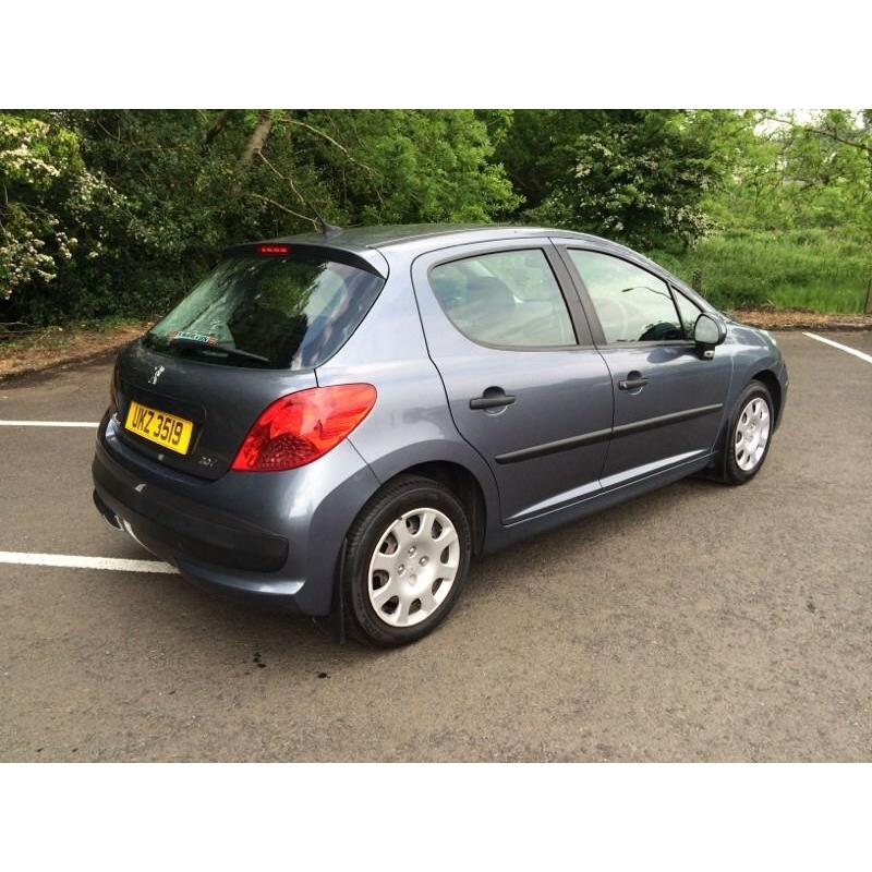 Late 2007 Peugeot 207 1.4 HDi S