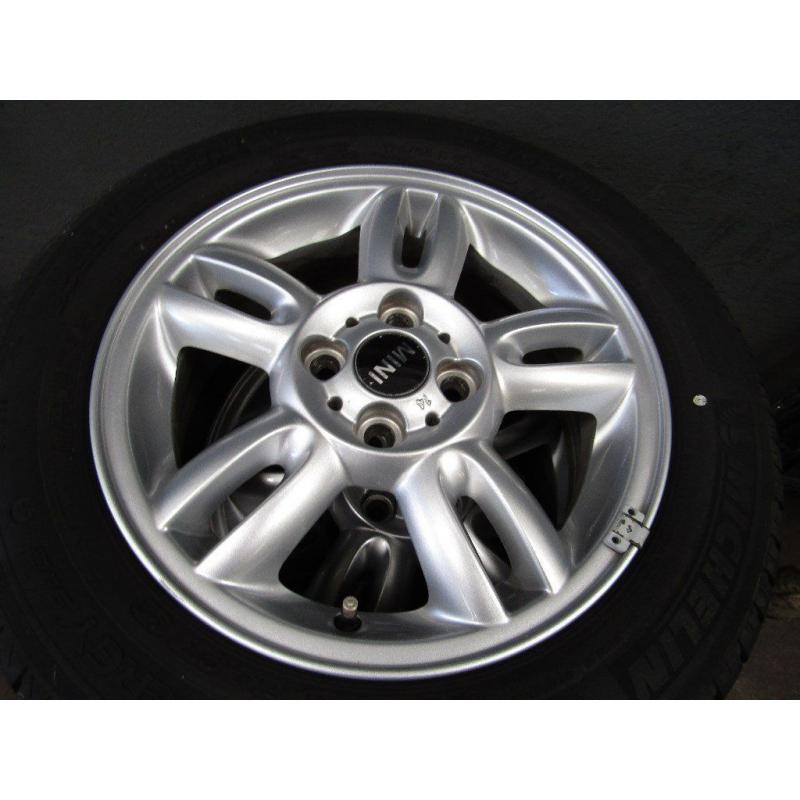 GENUINE MINI 15" ALLOYS WITH TYRES