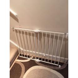 Lindam safety gate