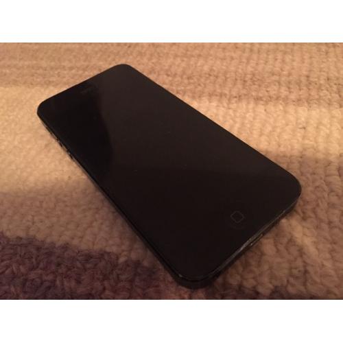 iPhone 5 on o2 16gb