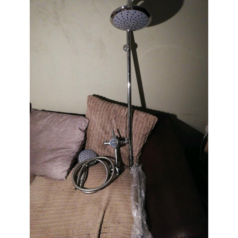 Shower thermostat mixer