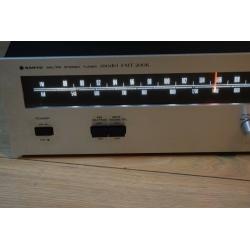 VINTAGE RETRO SANYO FMT-200K FM/AM STEREO TUNER CAN BE SEEN WORKING
