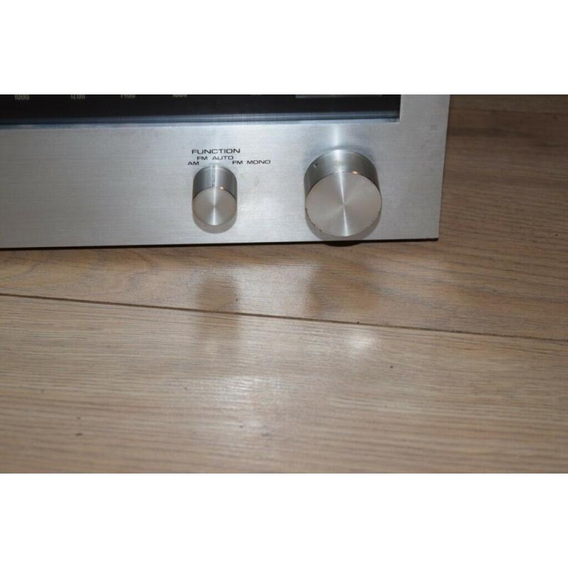 VINTAGE RETRO SANYO FMT-200K FM/AM STEREO TUNER CAN BE SEEN WORKING