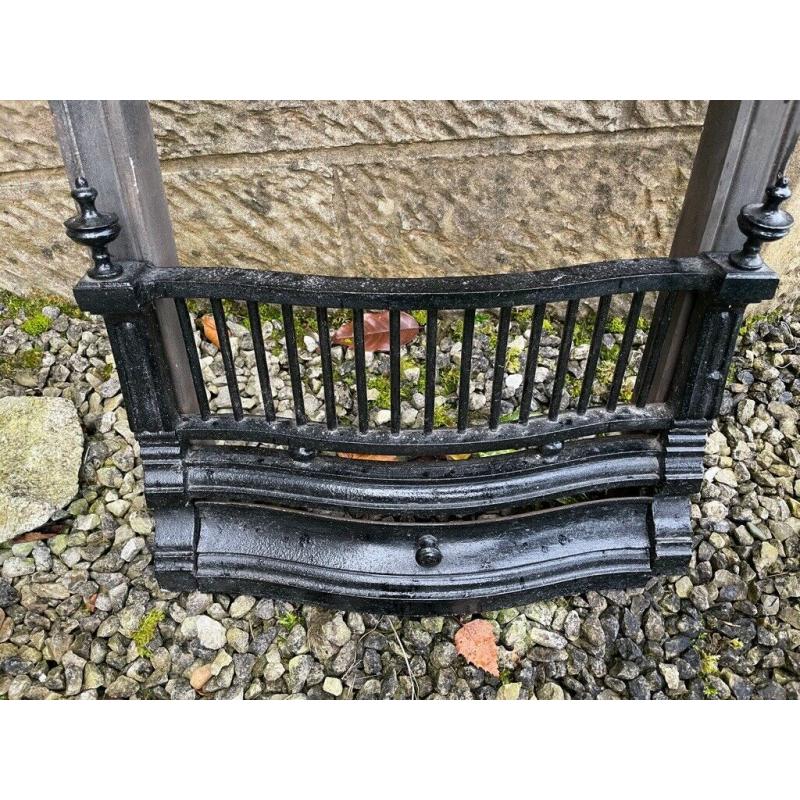 Cast Iron Fire Insert ? 1905 Fire Place / Surround