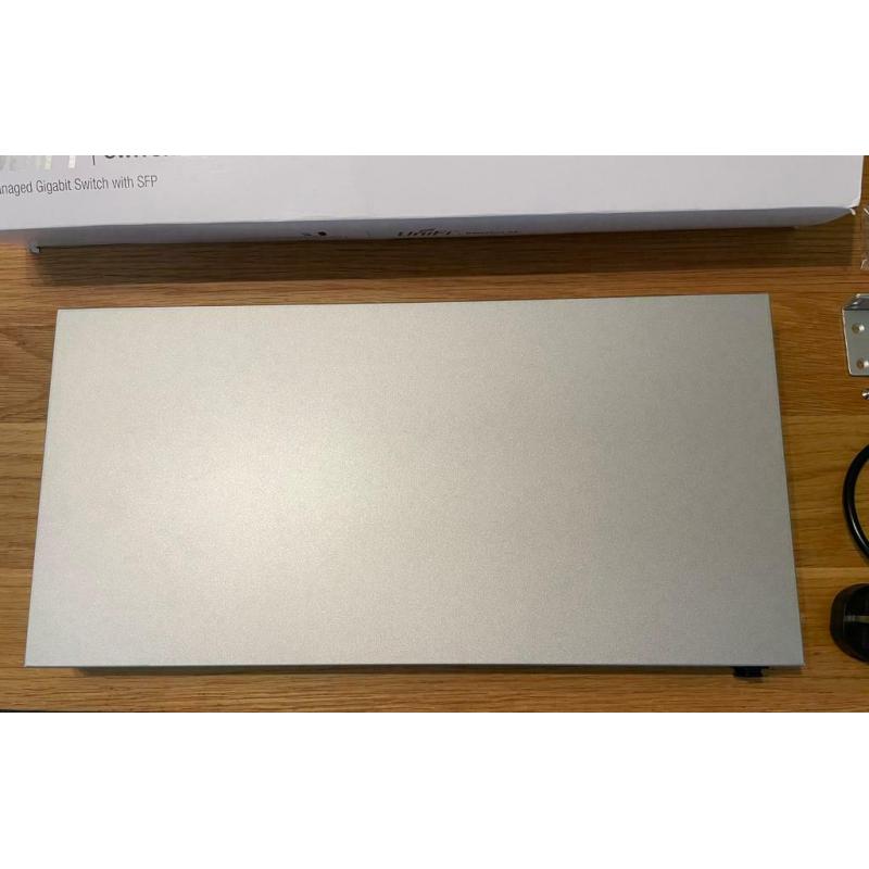 Ubiquiti US-24, 24 port Ethernet switch, NON Poe.
