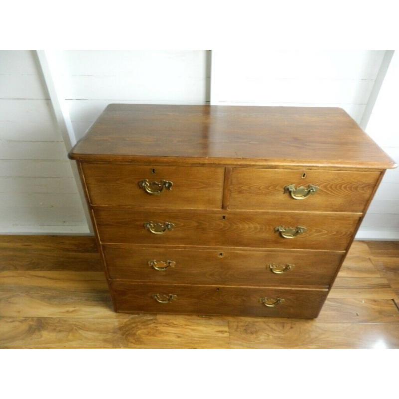 Pine Chest of Drawers