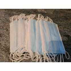 Disposable face mask