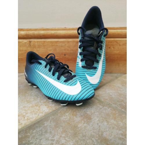 Nike blue football togs size UK 2